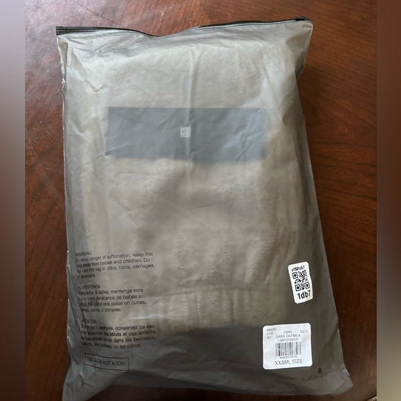 Essentials fear of god size xxsmall - Picture 2 of 5